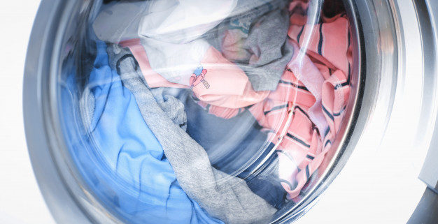 Pros contras de apilar la lavadora y la - Tiendas
